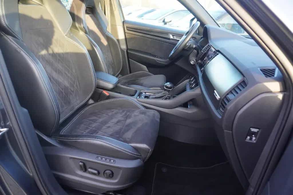 Skoda Kodiaq 1.5 TSI Sportline ACC 7-Sitzer AHK Kamera 08/2020-photo-12