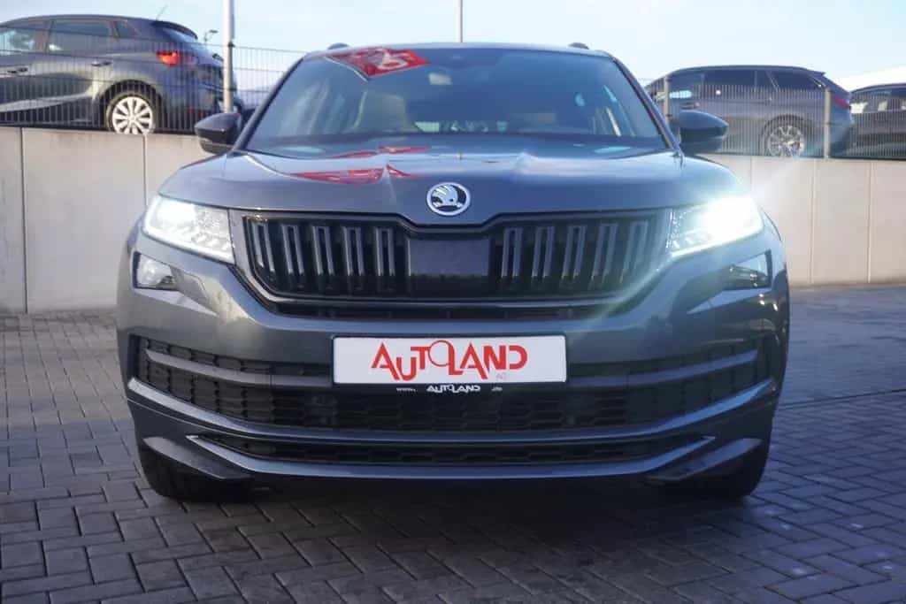 Skoda Kodiaq 1.5 TSI Sportline ACC 7-Sitzer AHK Kamera 08/2020-photo-6
