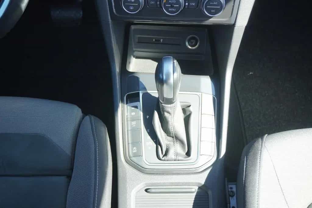 Volkswagen Golf Sportsvan VII 1.5 TSI LED ACC AHK PDC 07/2019-photo-18