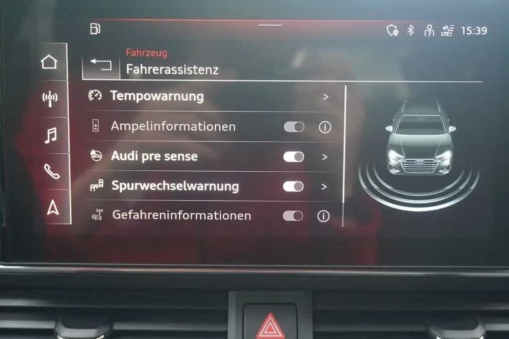 Audi A4 Avant 45 2.0 TFSI quattro S-Tronic LED Kamera 02/2022-photo-14