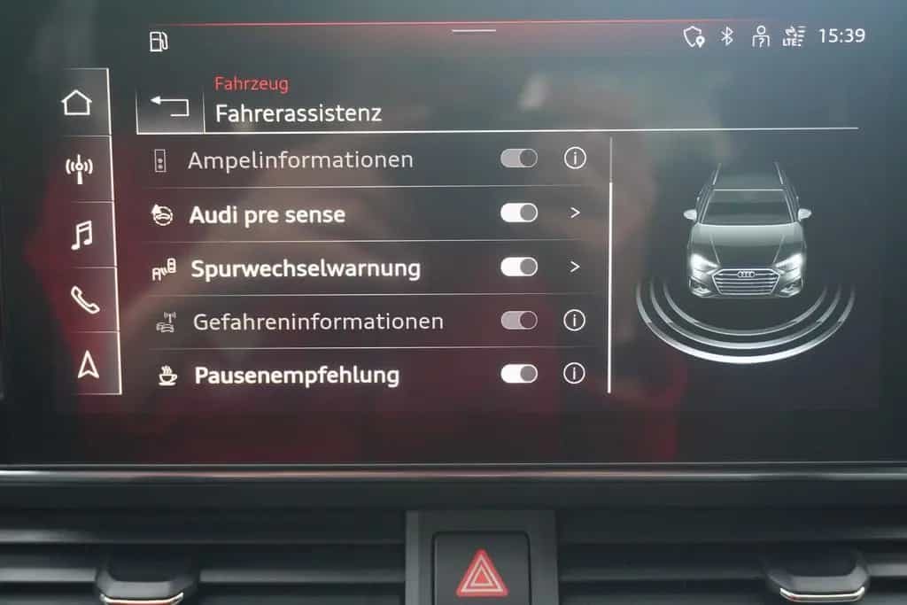 Audi A4 Avant 45 2.0 TFSI quattro S-Tronic LED Kamera 02/2022-photo-15