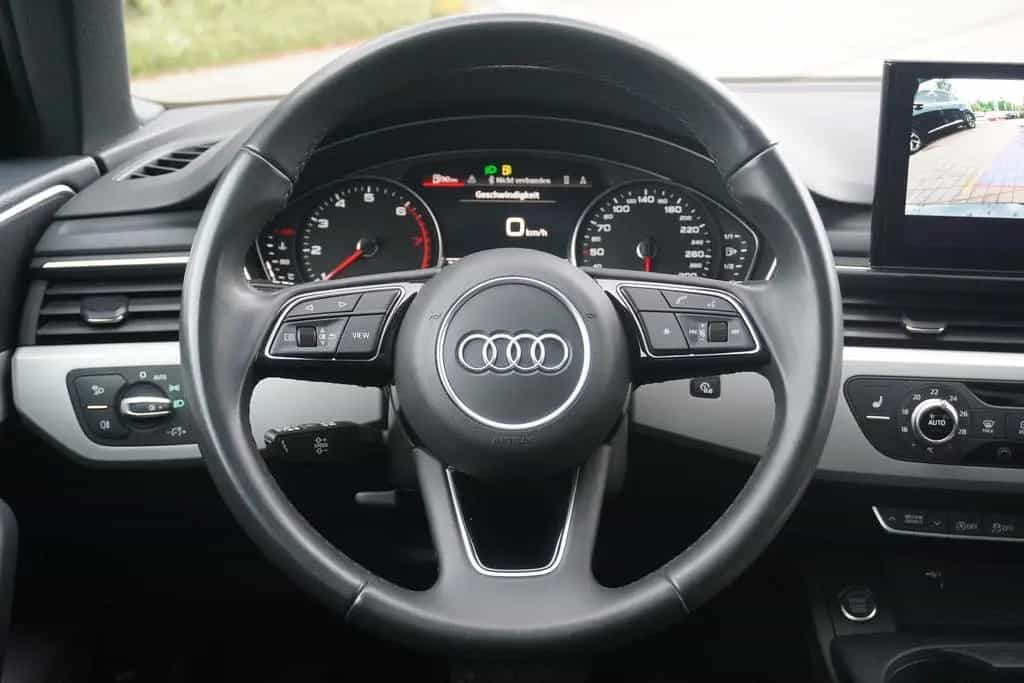 Audi A4 Avant 45 2.0 TFSI quattro S-Tronic LED Kamera 02/2022-photo-21