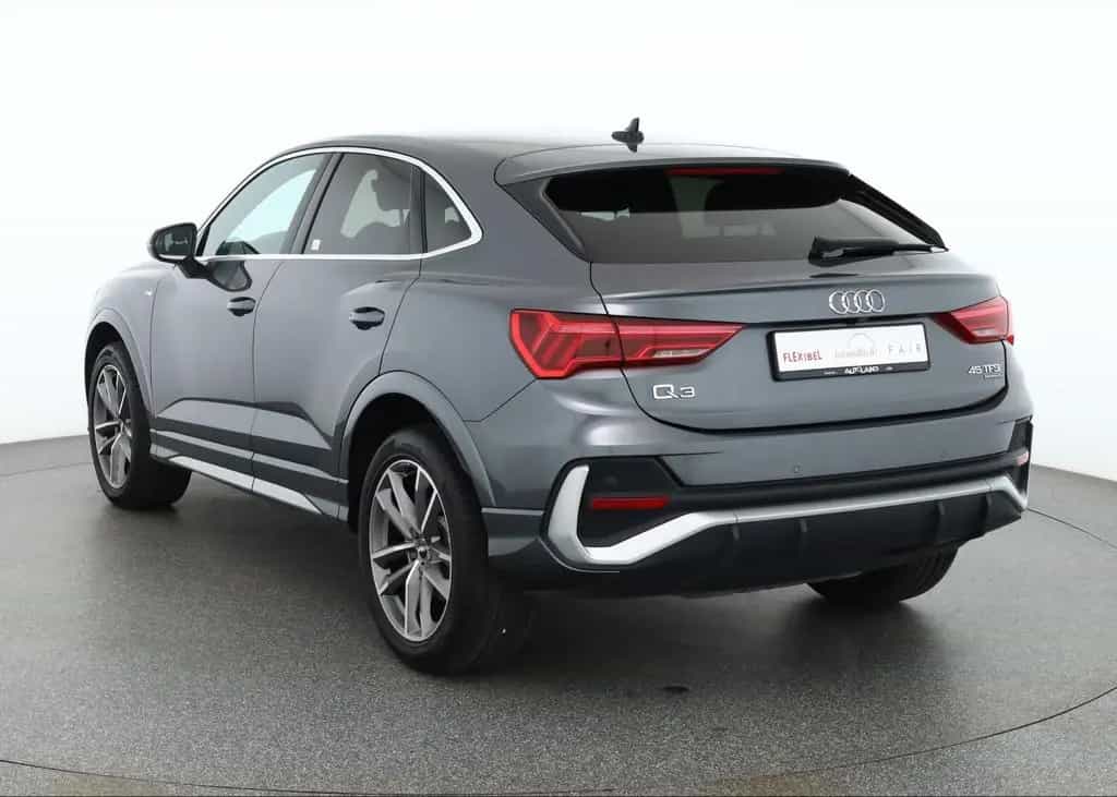 Audi Q3 Sportback 45 TFSI quattro S-Line LED Navi PDC 05/2020-photo-2