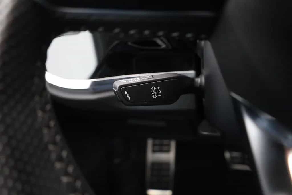 Audi Q3 Sportback 45 TFSI quattro S-Line LED Navi PDC 05/2020-photo-20
