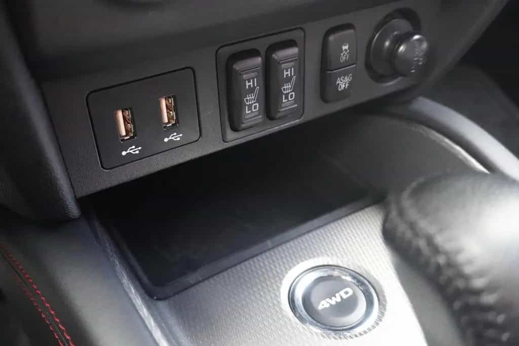 Mitsubishi ASX 2.0 MIVEC Intro Edition+ 4WD LED Navi Kamera 11/2019-photo-17