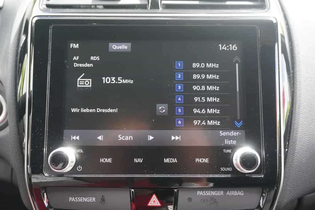 Mitsubishi ASX 2.0 MIVEC Intro Edition+ 4WD LED Navi Kamera 11/2019-photo-9