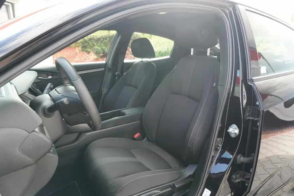 Honda Civic 1.0 Comfort Navi ACC Klimaaut. USB 04/2018-photo-15