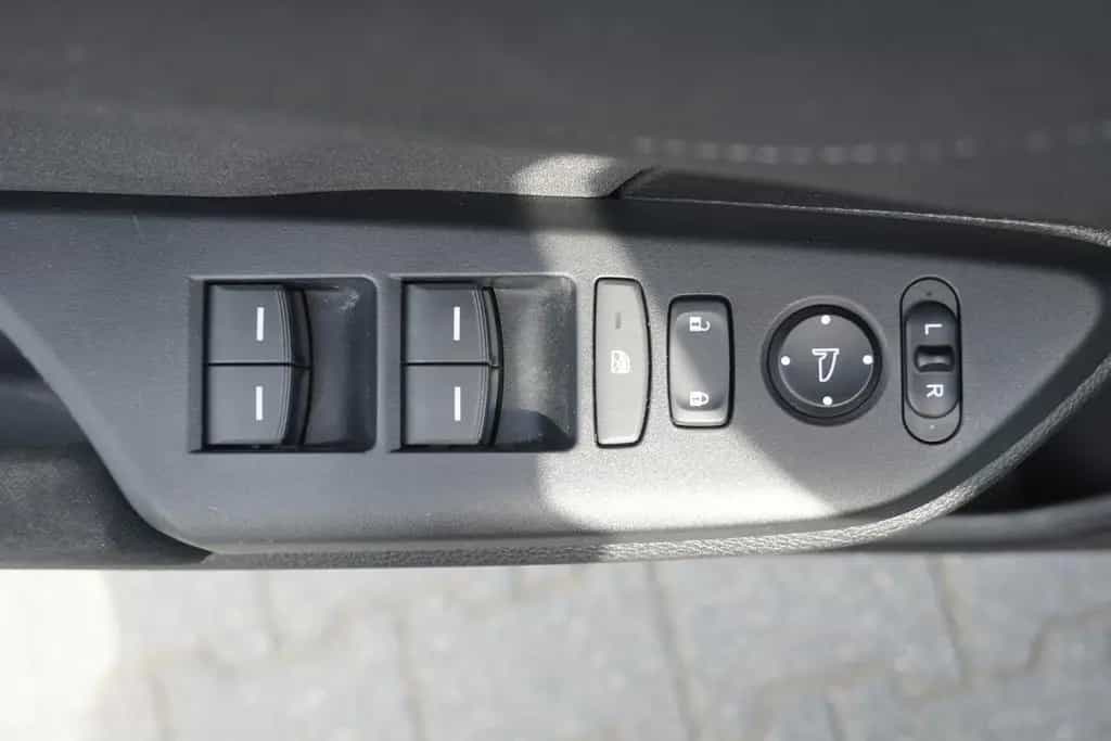 Honda Civic 1.0 Comfort Navi ACC Klimaaut. USB 04/2018-photo-17