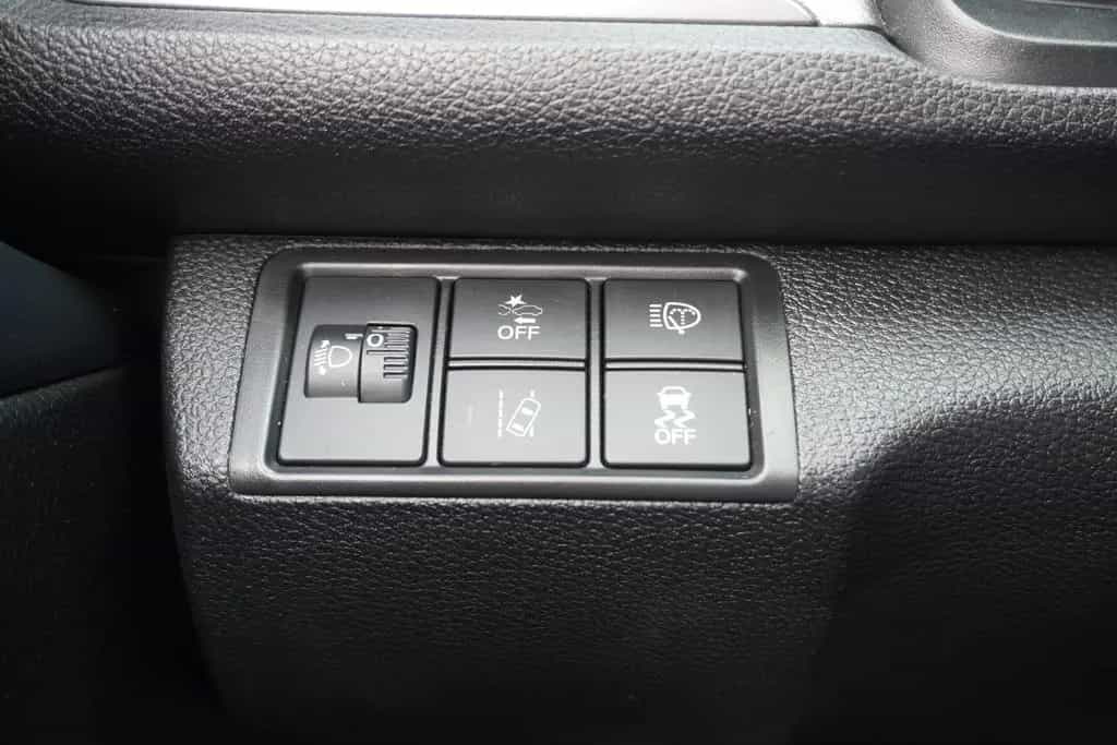 Honda Civic 1.0 Comfort Navi ACC Klimaaut. USB 04/2018-photo-18