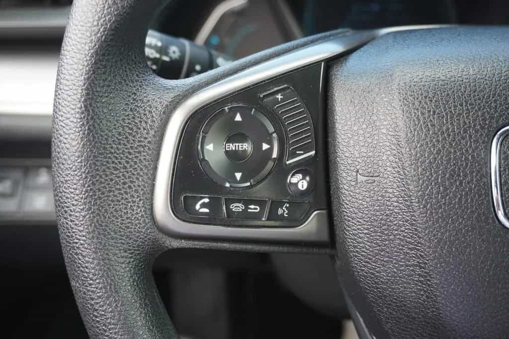 Honda Civic 1.0 Comfort Navi ACC Klimaaut. USB 04/2018-photo-19