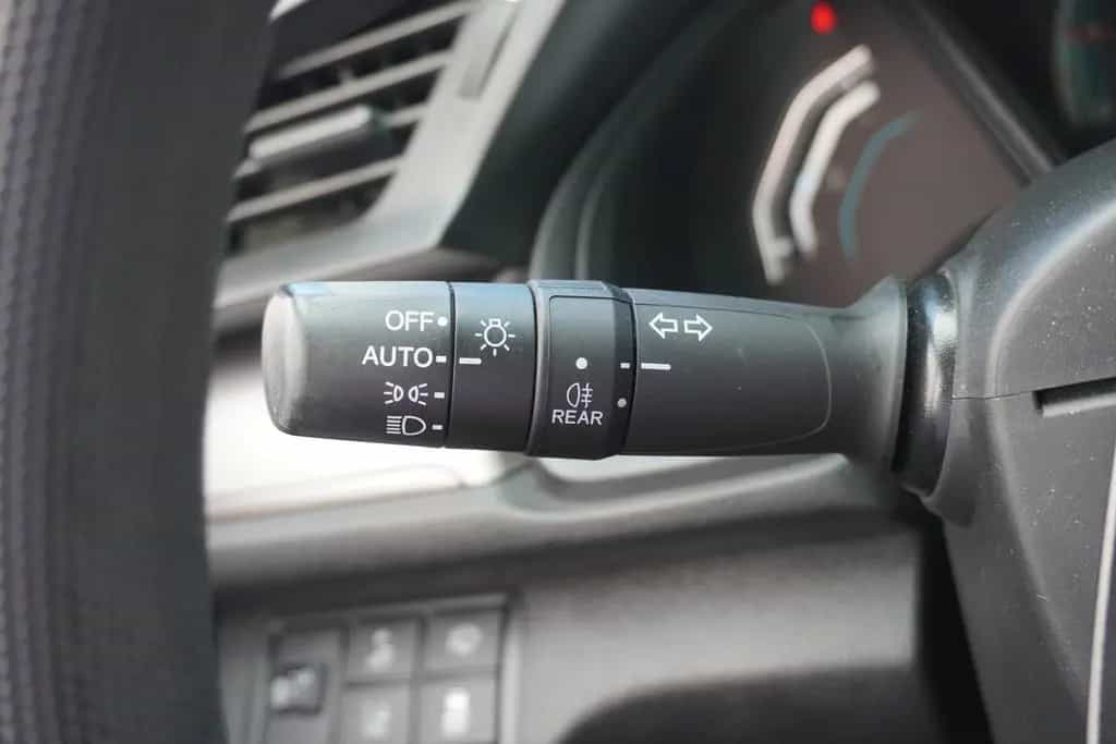 Honda Civic 1.0 Comfort Navi ACC Klimaaut. USB 04/2018-photo-21