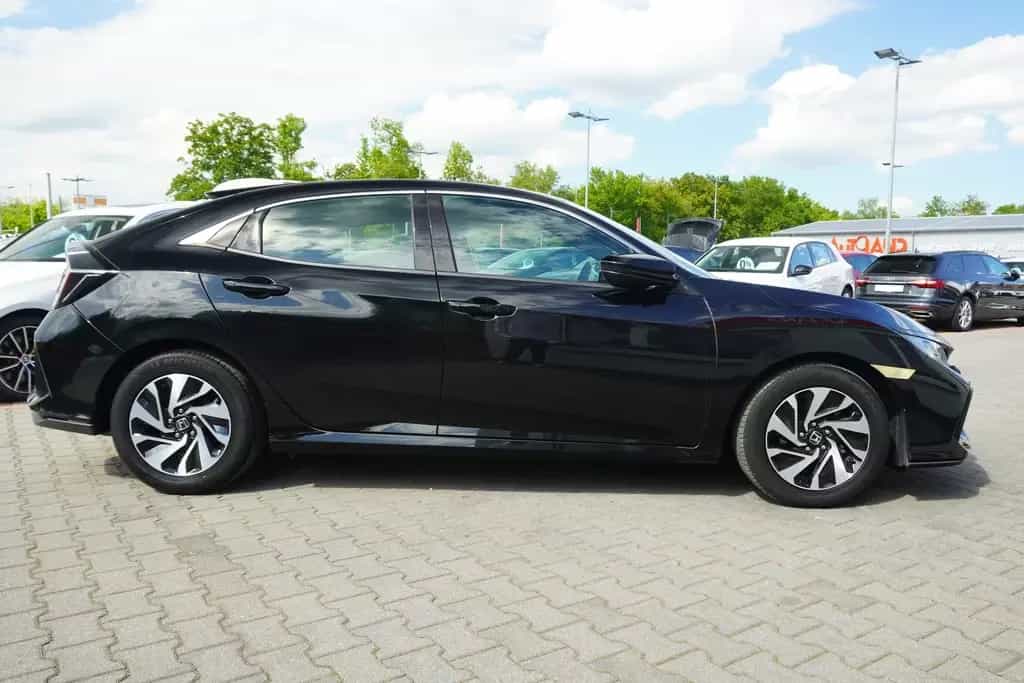 Honda Civic 1.0 Comfort Navi ACC Klimaaut. USB 04/2018-photo-7