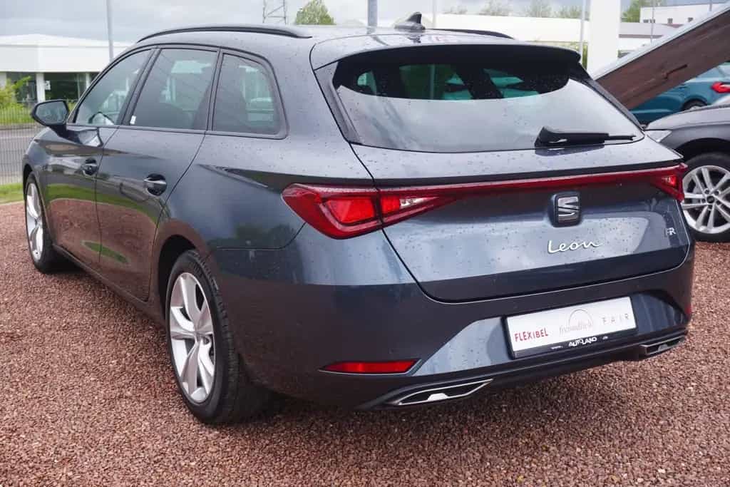 Seat Leon ST 1.5TSI FR n.Mod. LED Navi SHZ VC 06/2021-photo-2