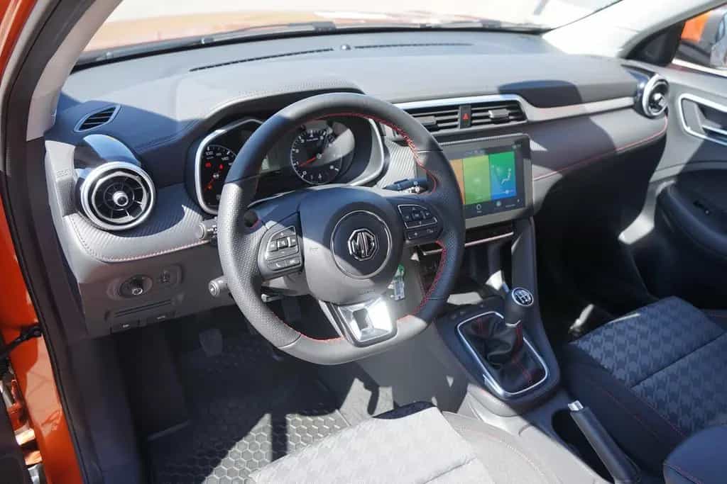 MG ZS 1.5 VTi-Tech LED AAC PDC Android/Apple 03/2023-photo-8