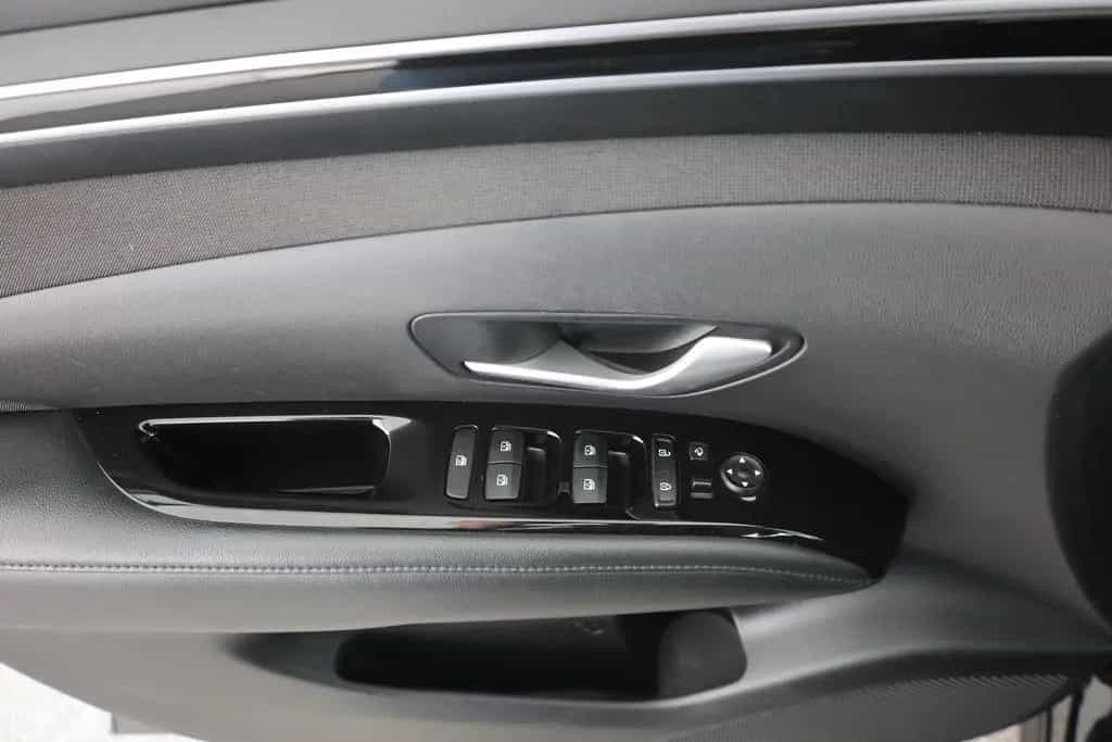 Hyundai TUCSON 1.6 Select Mild-Hybrid LED Navi Kamera 06/2021-photo-22