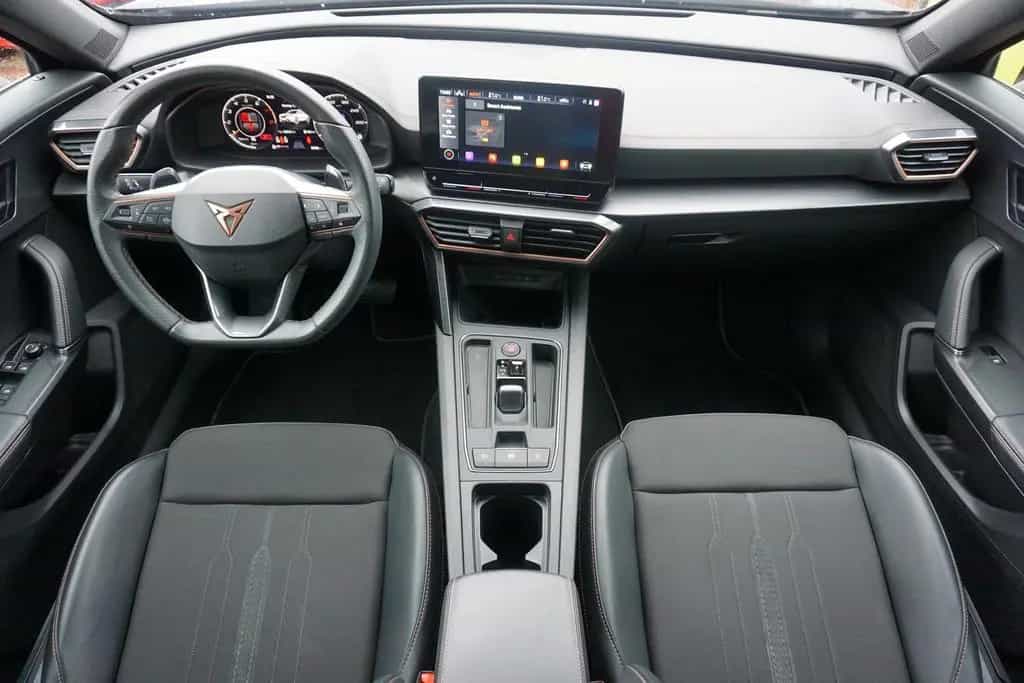 Cupra Formentor 1.5 TSI LED ACC Kamera Teilleder DAB 02/2023-photo-10