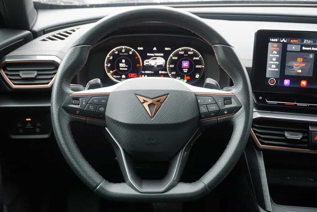 Cupra Formentor 1.5 TSI LED ACC Kamera Teilleder DAB 02/2023-photo-18