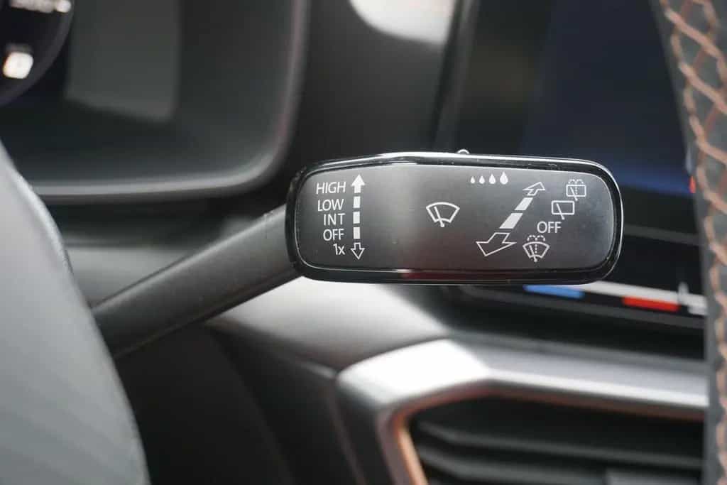 Cupra Formentor 1.5 TSI LED ACC Kamera Teilleder DAB 02/2023-photo-23