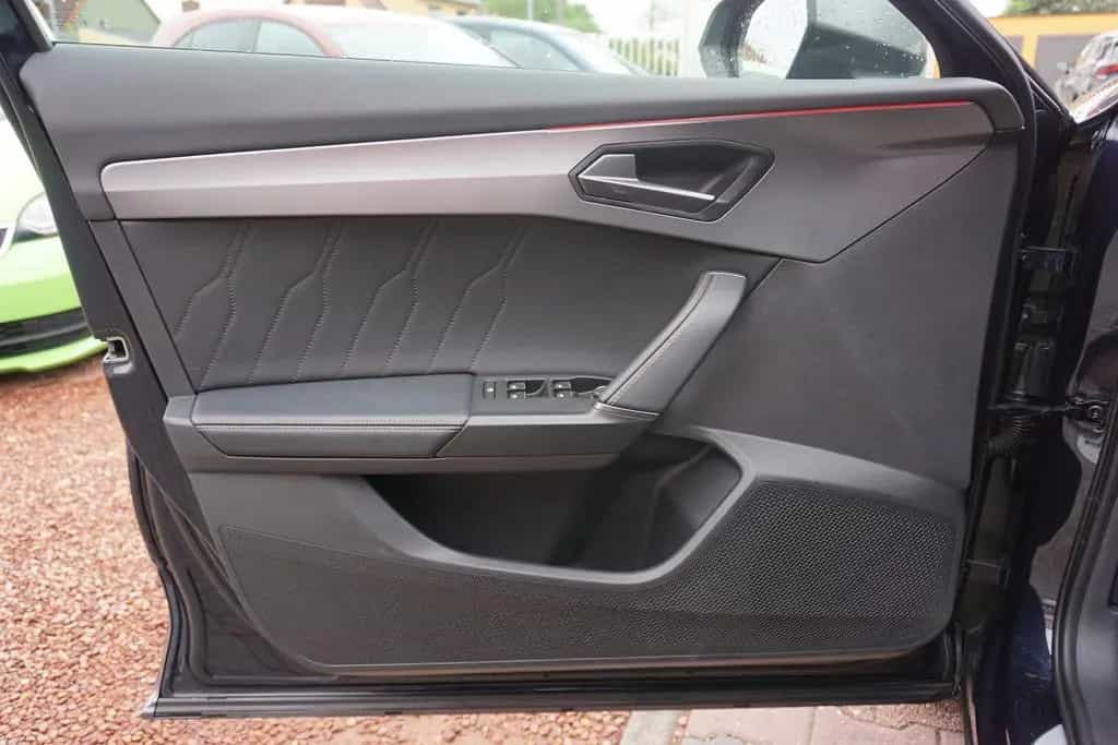 Cupra Formentor 1.5 TSI LED ACC Kamera Teilleder DAB 02/2023-photo-29