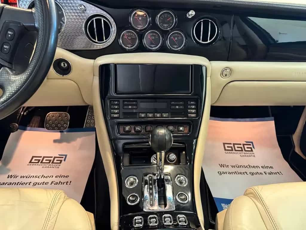 Bentley Arnage T V8  // TV / Sonderlackierung / SHZ 08/2003-photo-21