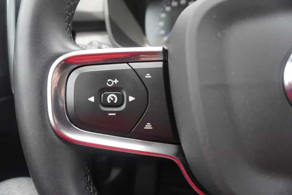 Volvo XC40 1.5 Momentum Pro Geartronic LED Navi AHK 08/2021-photo-18