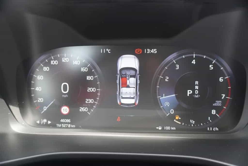 Volvo XC40 1.5 Momentum Pro Geartronic LED Navi AHK 08/2021-photo-19