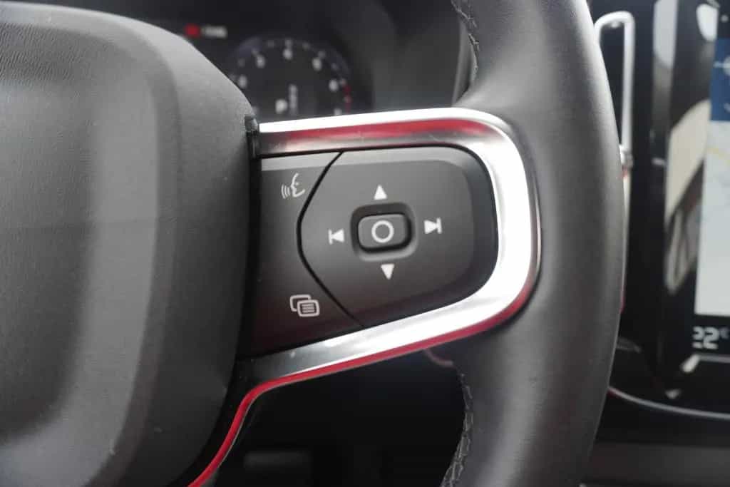 Volvo XC40 1.5 Momentum Pro Geartronic LED Navi AHK 08/2021-photo-20