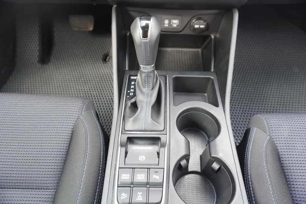 Hyundai TUCSON 1.6 T-GDI Premium 4WD LED PDC Kamera Navi 05/2017-photo-16