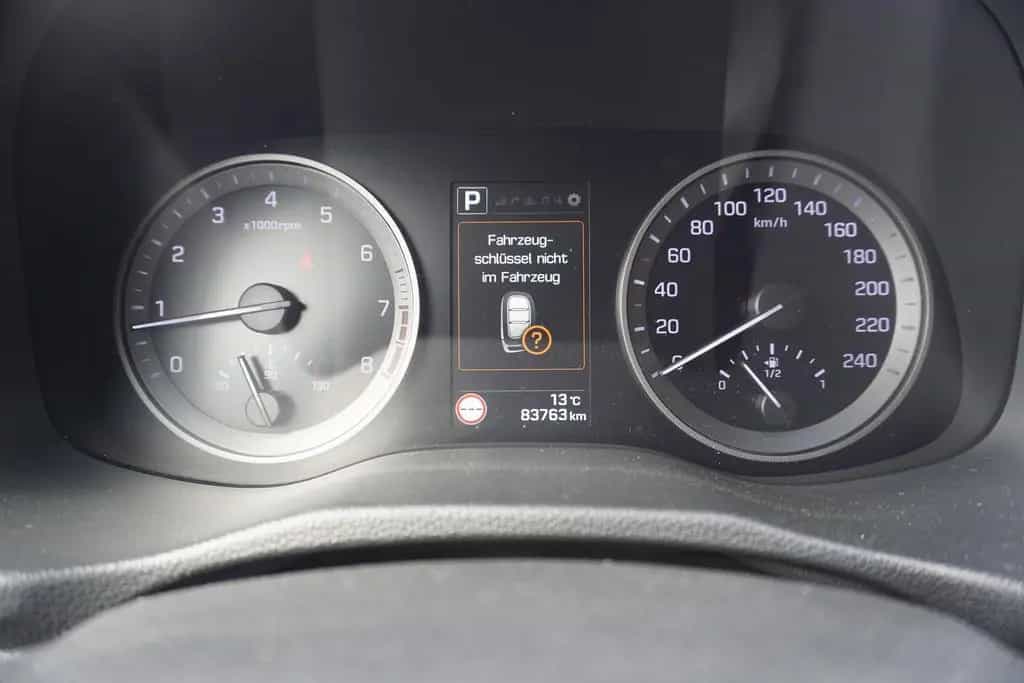 Hyundai TUCSON 1.6 T-GDI Premium 4WD LED PDC Kamera Navi 05/2017-photo-19