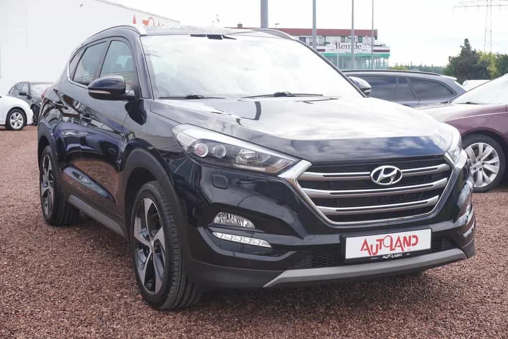 Hyundai TUCSON 1.6 T-GDI Premium 4WD LED PDC Kamera Navi 05/2017-photo-6