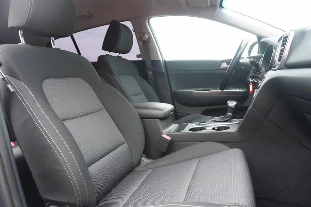 Kia Sportage 1.6 T-GDI 4WD Aut. Navi AHK Kamera PDC 08/2020-photo-10