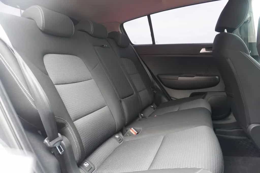 Kia Sportage 1.6 T-GDI 4WD Aut. Navi AHK Kamera PDC 08/2020-photo-11