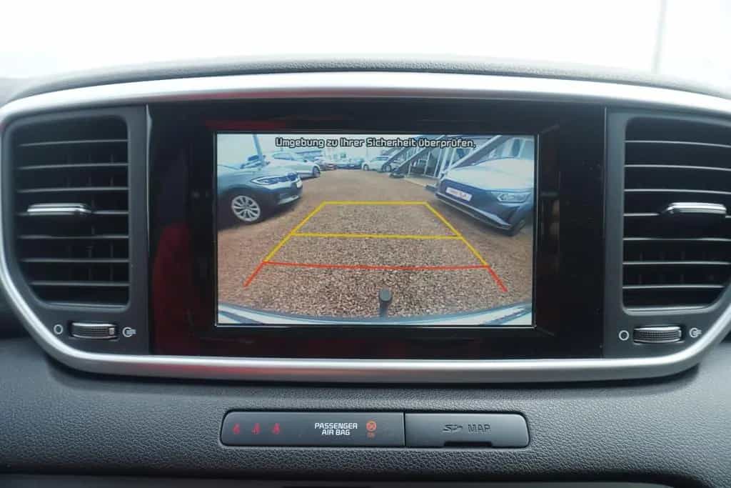 Kia Sportage 1.6 T-GDI 4WD Aut. Navi AHK Kamera PDC 08/2020-photo-14