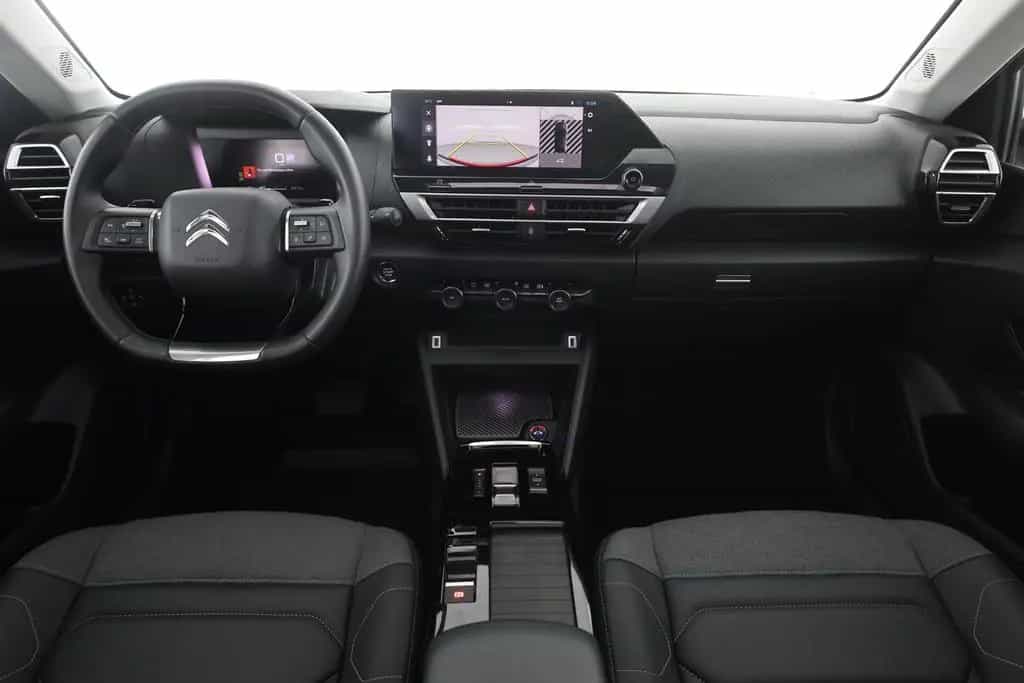 Citroën C4 PureTech 130 Aut. LED ACC Navi Pano 08/2024-photo-8