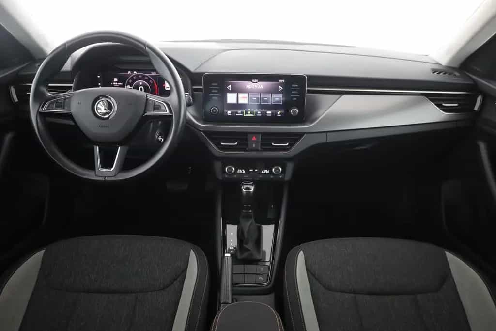 Skoda Kamiq 1.5  TSI DSG Style LED SmartLink Tempomat 01/2020-photo-8
