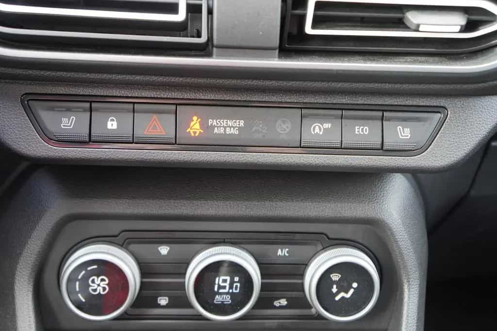 Dacia Jogger 1.0 TCE Extreme+ LED 7-Sitzer AHK Kamera 06/2023-photo-24