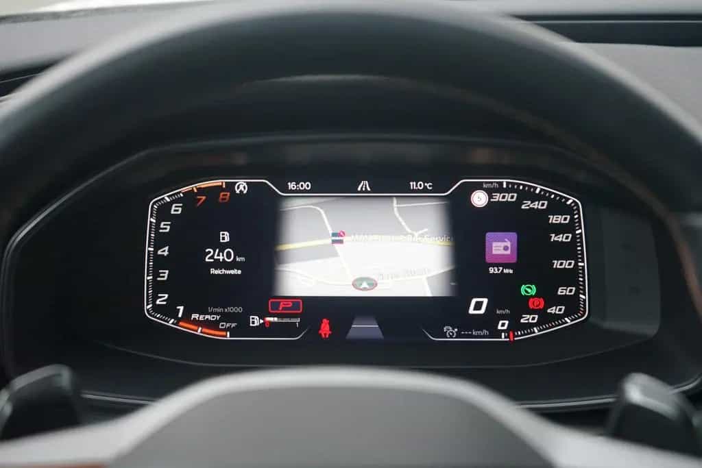 Cupra Leon 2.0 TSI DSG LED Navi SHZ Kam ACC VC 05/2023-photo-16