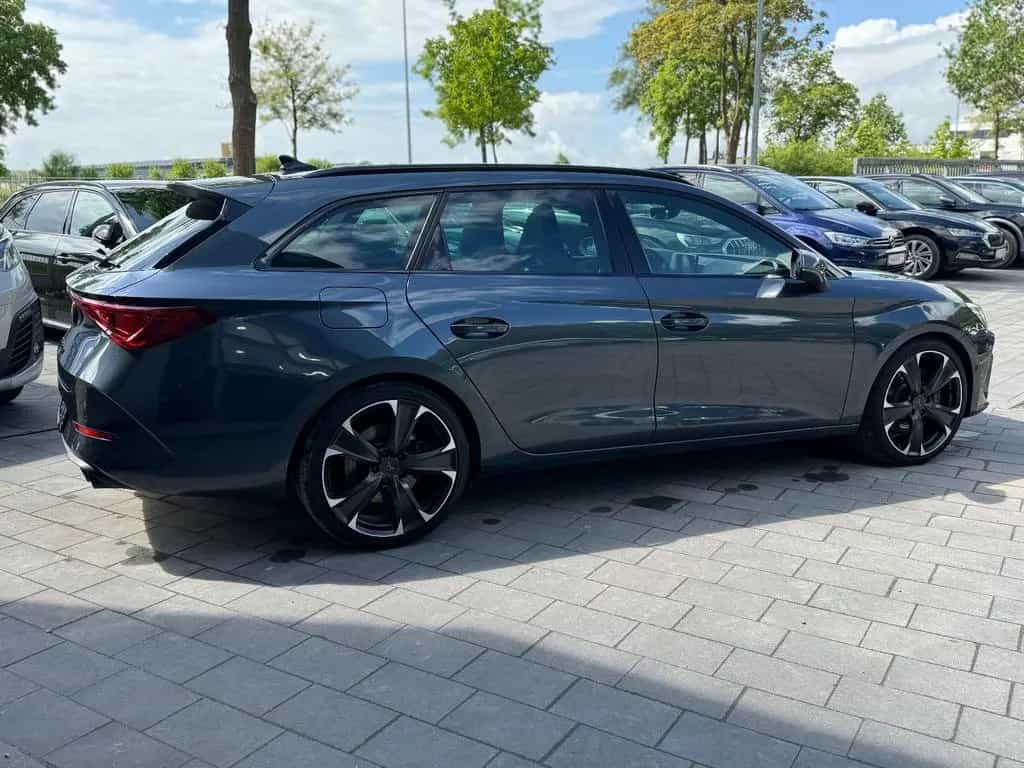 Cupra Leon Sportstourer VZ 4Drive 04/2022-photo-4