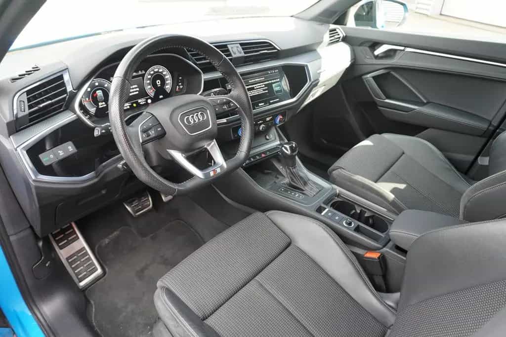 Audi Q3 Sportback 40 2.0 TDI quattro S-Line LED AHK 11/2020-photo-10