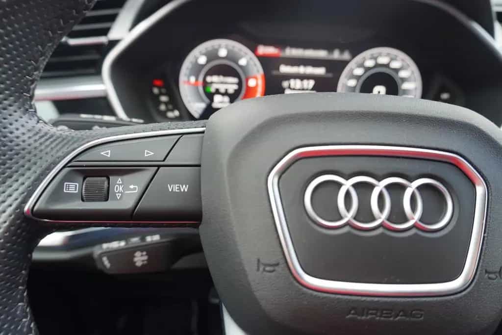 Audi Q3 Sportback 40 2.0 TDI quattro S-Line LED AHK 11/2020-photo-13
