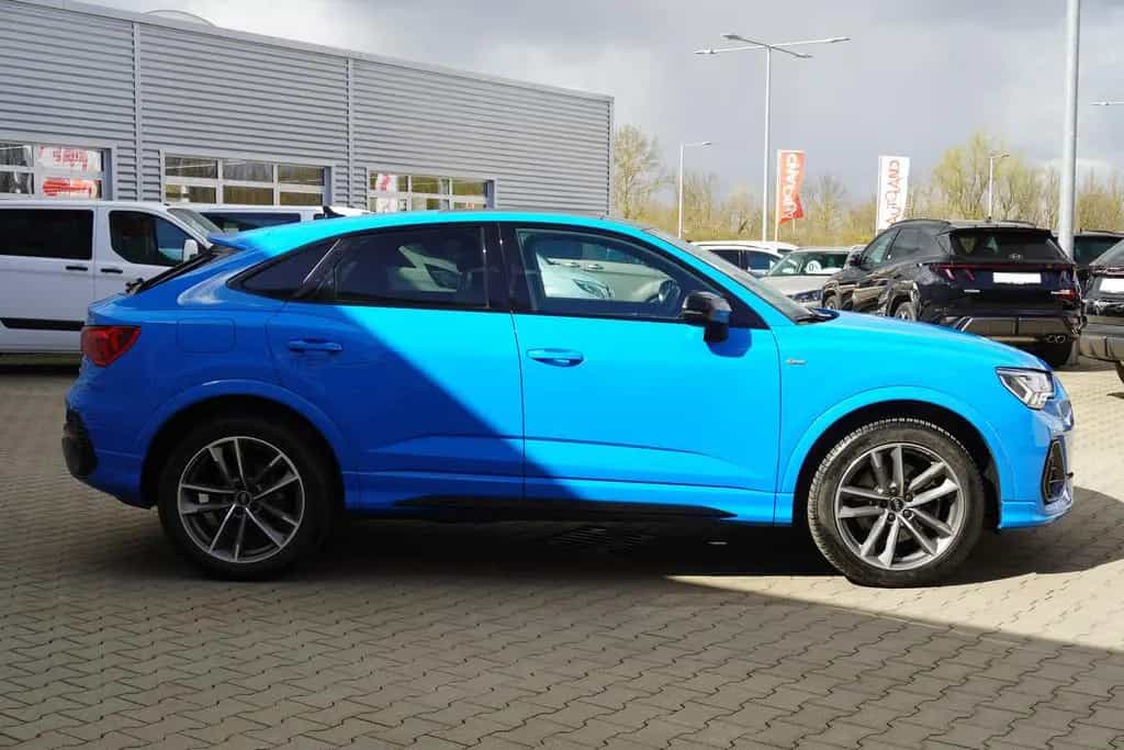 Audi Q3 Sportback 40 2.0 TDI quattro S-Line LED AHK 11/2020-photo-4