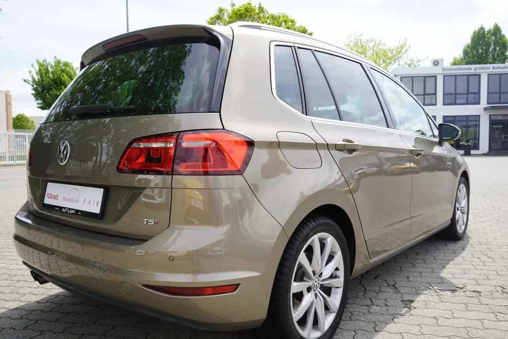 Volkswagen Golf Sportsvan 1.4 TSI DSG AAC Xenon Navi beh. F 06/2018-photo-6