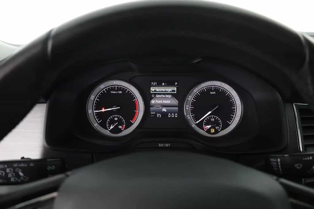 Skoda Kodiaq 1.5 TSI DSG Soleil LED Navi Sitzheizung 01/2020-photo-19