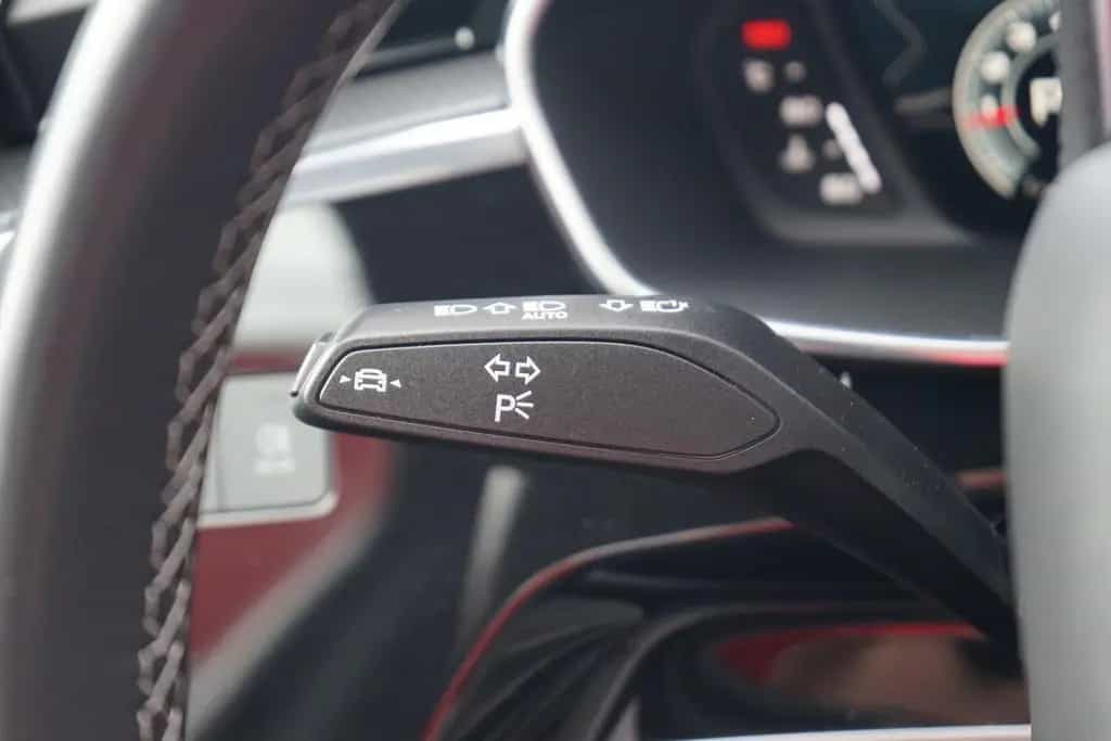 Audi Q3 40 2.0 TFSI quattro S-Line LED AHK Navi ACC 06/2022-photo-30