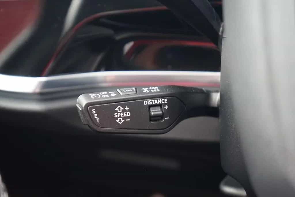 Audi Q3 40 2.0 TFSI quattro S-Line LED AHK Navi ACC 06/2022-photo-31