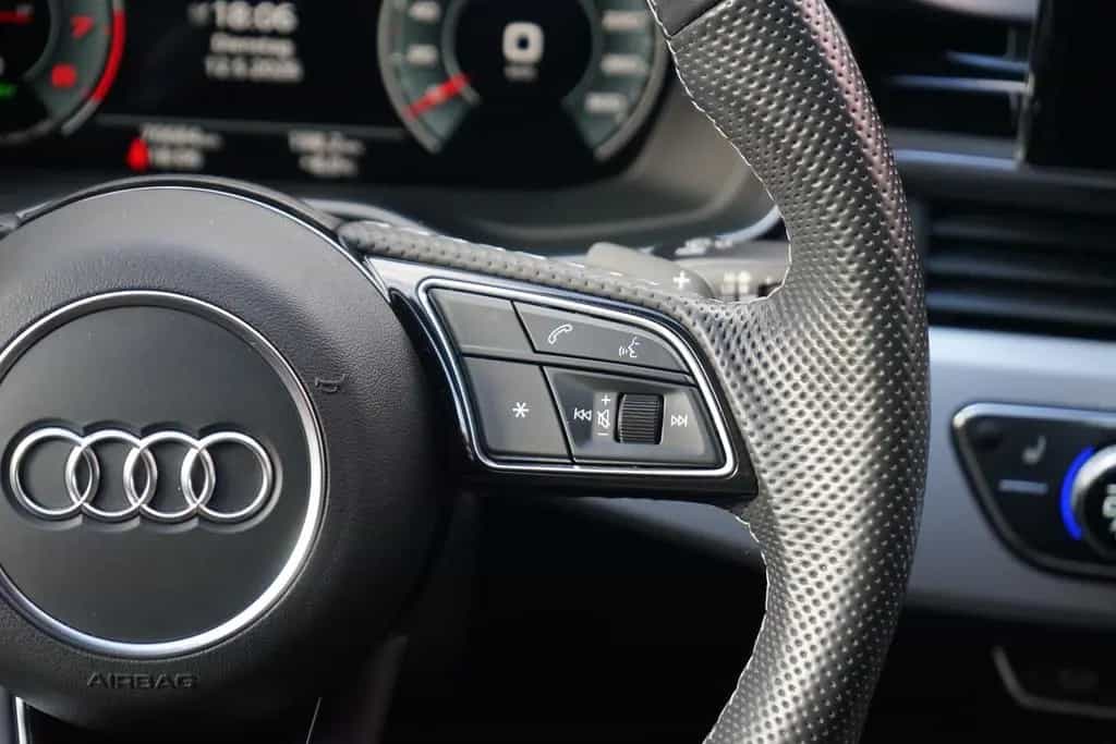 Audi A4 Avant 45 2.0 TFSI quattro advanced LED AHK 03/2021-photo-30