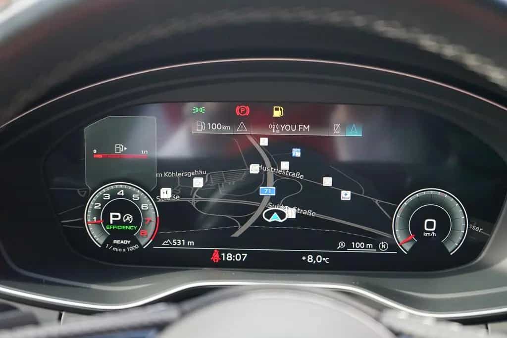 Audi A4 Avant 45 2.0 TFSI quattro advanced LED AHK 03/2021-photo-34