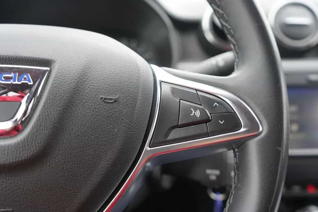 Dacia Duster II 1.2 Comfort Navi Tempomat Sitzheizung 06/2018-photo-13