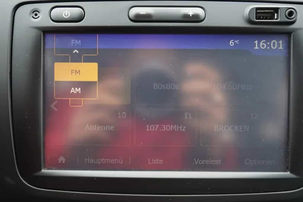 Dacia Duster II 1.2 Comfort Navi Tempomat Sitzheizung 06/2018-photo-18
