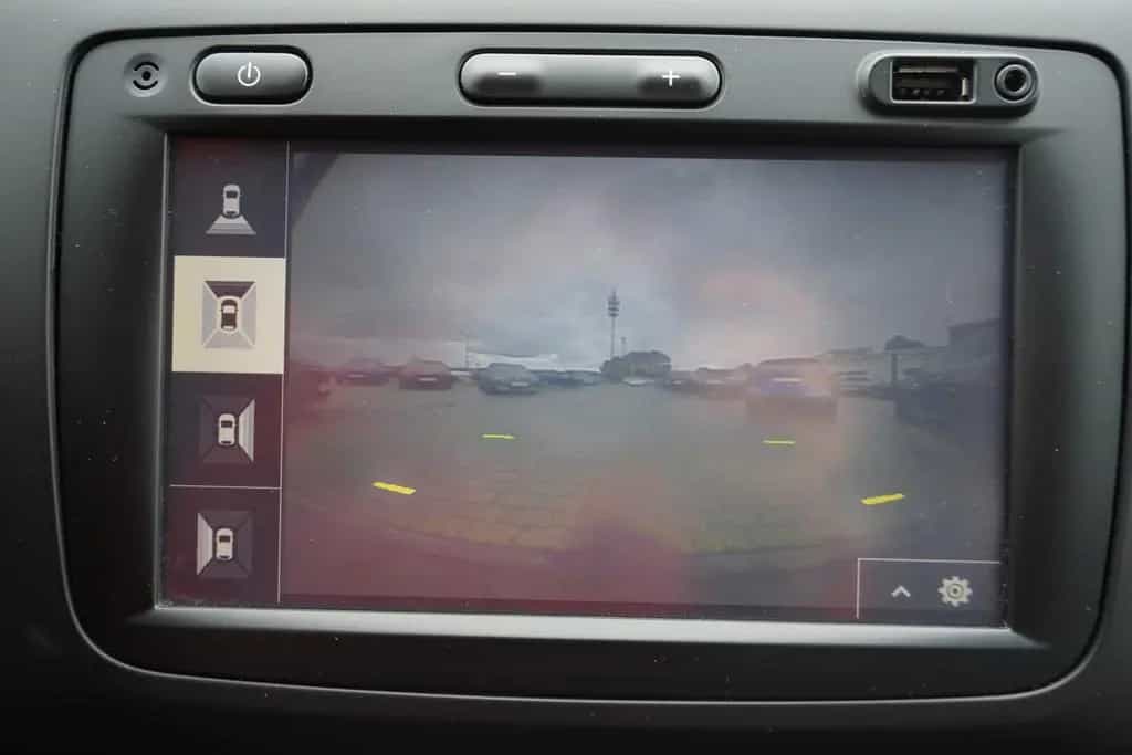 Dacia Duster II 1.2 Comfort Navi Tempomat Sitzheizung 06/2018-photo-20